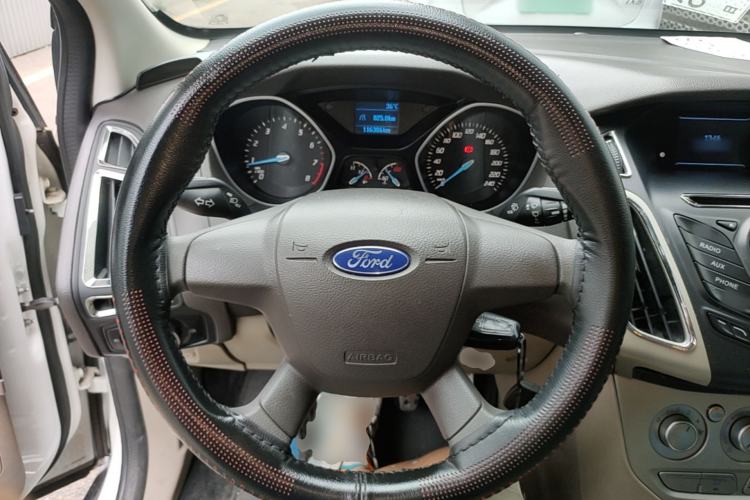Used Ford Focus 2012 Sedan 1.6L Manual Comfort Model Steering Wheel
