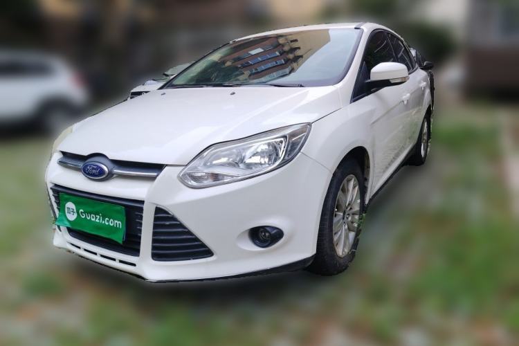Used Ford Focus 2012 Sedan 1.6L Automatic Comfort Model Guazi used car, China used car export, Used car for sale, Used cars, Cheapest cars for sale