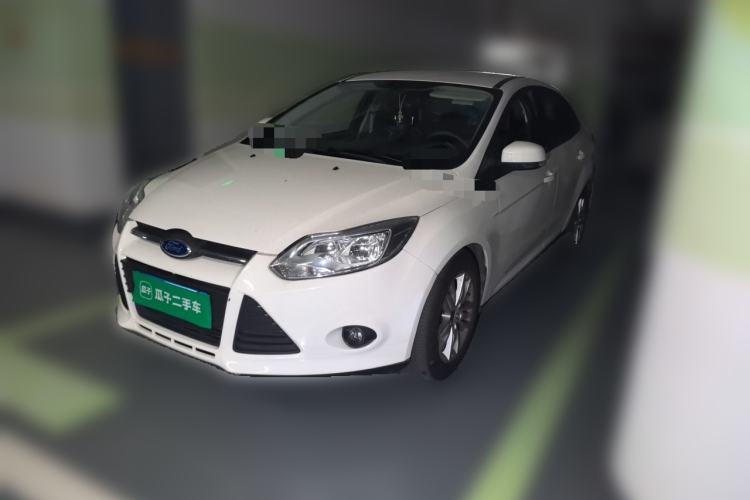 Used Ford Focus 2012 Sedan 1.6L Automatic Comfort Model Guazi used car, China used car export, Used car for sale, Used cars, Cheapest cars for sale