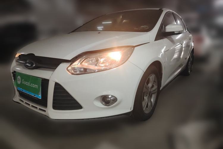 Ojetý Ford Focus 2012 Hatchback 1.6L Automatic Fashion Edition Guazi used car, China used car export, Used car for sale, Used  cars, Cheapest cars for sale