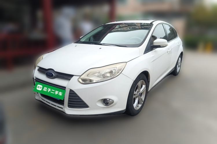 Used Ford Focus 2012 Hatchback 1.6L Automatic Fashion Edition Guazi used car, China used car export, Used car for sale, Used  cars, Cheapest cars for sale