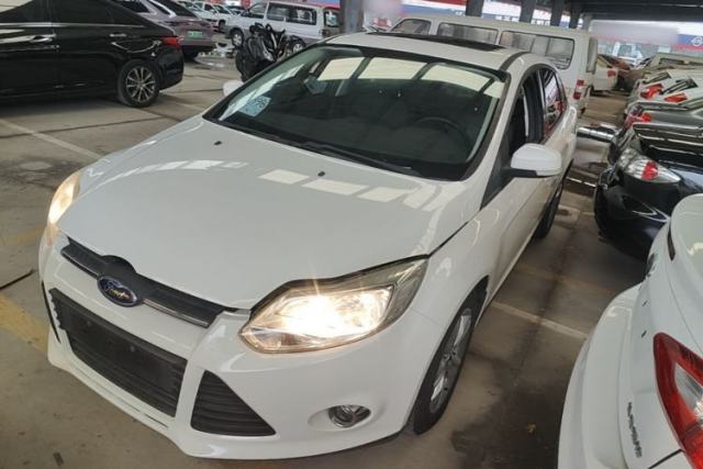 Used Ford Focus 2012 Sedan 1.6L Automatic Fashion Edition