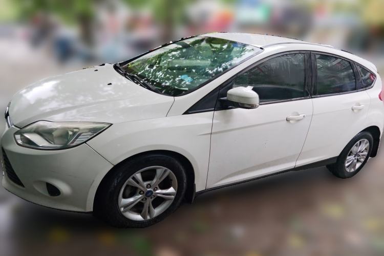 Ford Focus 2012 Hatchback 1.6L Automatic Comfort Model usata Guazi used car, China used car export, Used car for sale, Used cars, Cheapest cars for sale