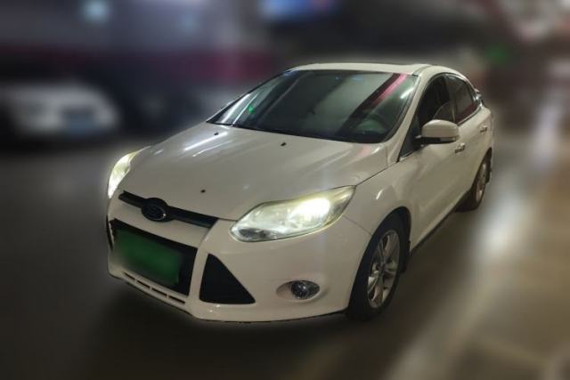 Used Ford Focus 2012 Sedan 1.6L Automatic Fashion Edition