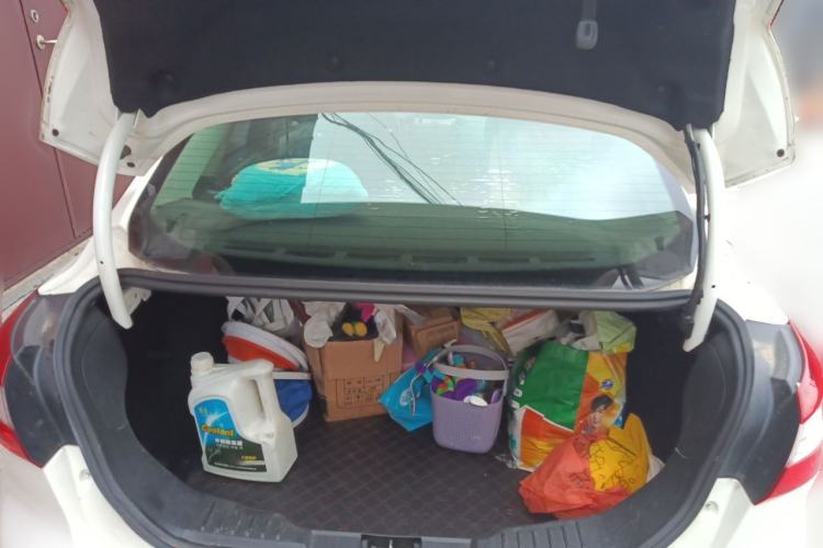 Used Ford Focus 2012 Sedan 1.6L Automatic Fashion Edition Trunk