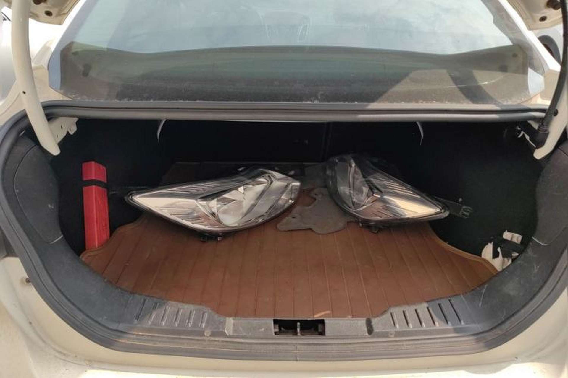 Used Ford Focus 2012 Sedan 1.6L Automatic Fashion Edition Trunk