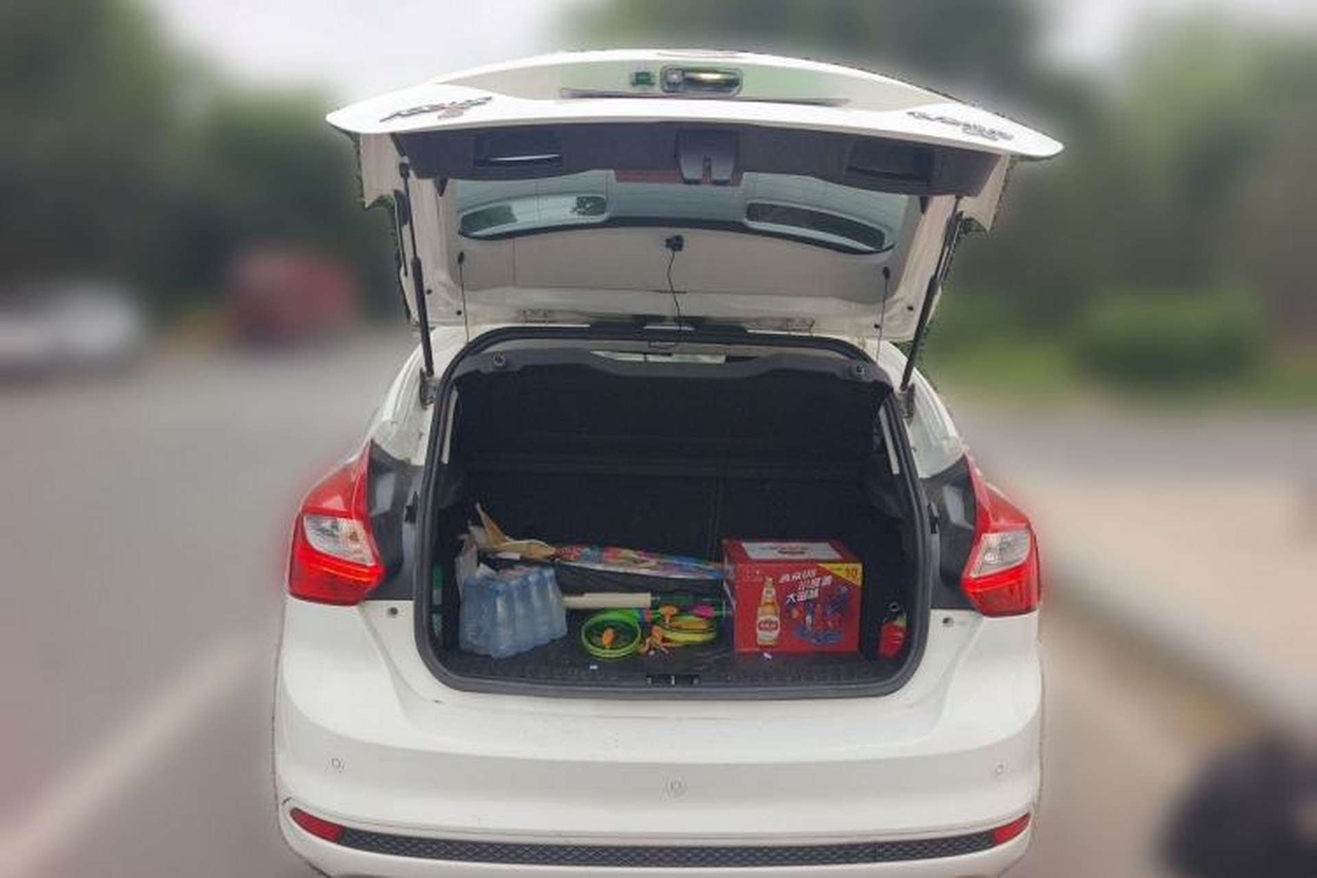 Used Ford Focus 2012 Hatchback 2.0L Automatic Luxury Sport Model Trunk
