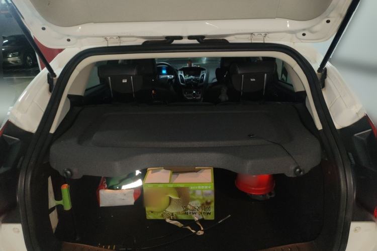 Used Ford Focus 2012 Hatchback 1.6L Automatic Fashion Edition Trunk