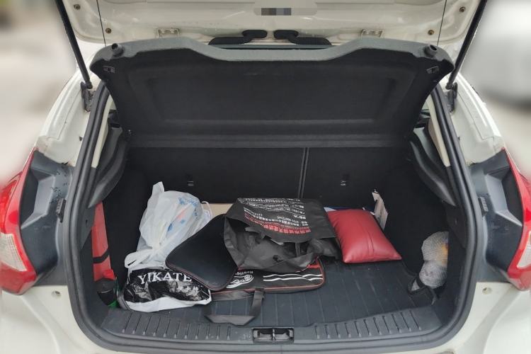 Used Ford Focus 2012 Hatchback 1.6L Automatic Comfort Model Trunk