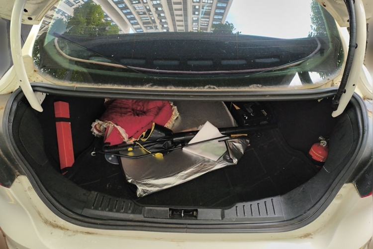 Used Ford Focus 2012 Sedan 1.6L Automatic Fashion Edition Trunk