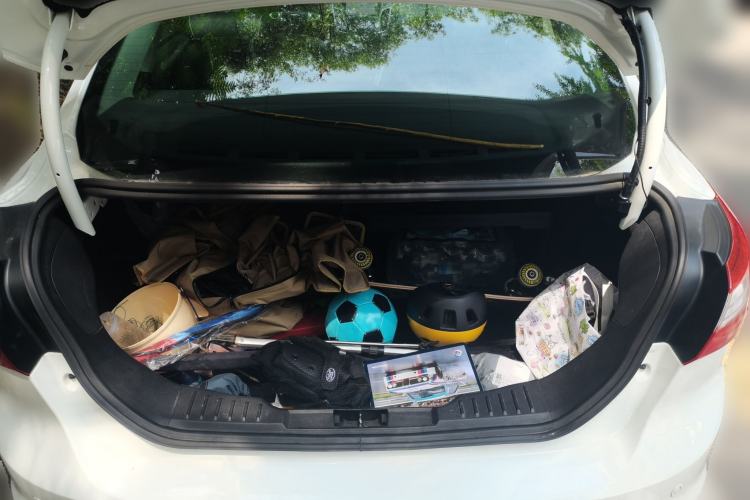 Used Ford Focus 2012 Sedan 1.6L Manual Fashion Edition Trunk