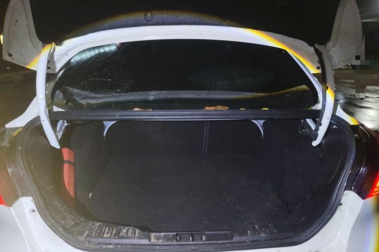 Used Ford Focus 2012 Sedan 1.6L Automatic Fashion Edition Trunk