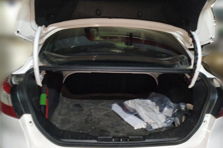 Used Ford Focus 2012 Sedan 1.6L Automatic Fashion Edition Trunk