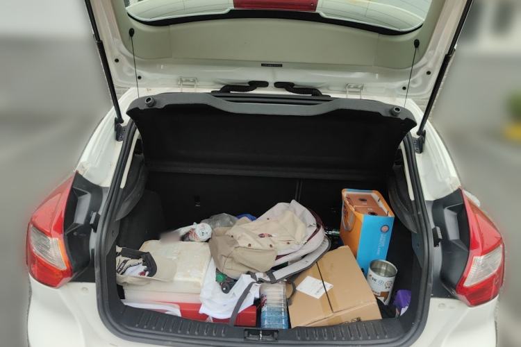 Used Ford Focus 2012 Hatchback 1.6L Manual Fashion Edition Trunk
