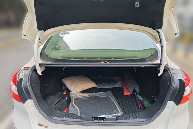 Used Ford Focus 2012 Sedan 1.6L Automatic Comfort Model Trunk