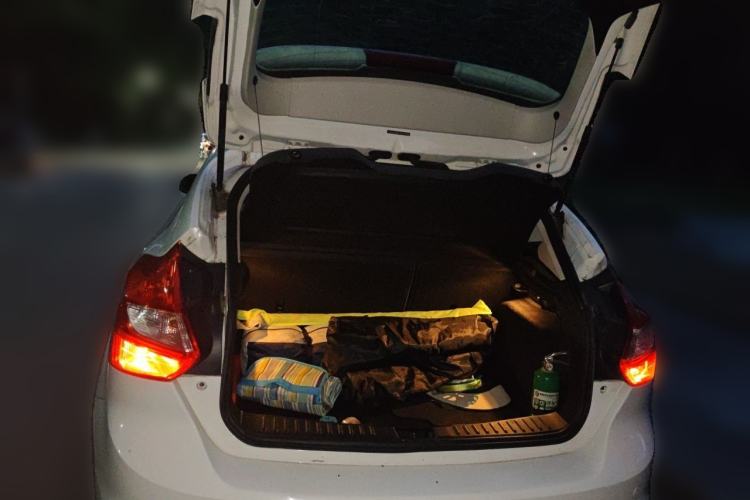 Used Ford Focus 2012 Hatchback 1.6L Automatic Fashion Edition Trunk