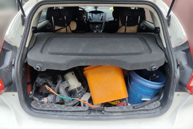 Used Ford Focus 2012 Hatchback 1.6L Automatic Comfort Model Trunk