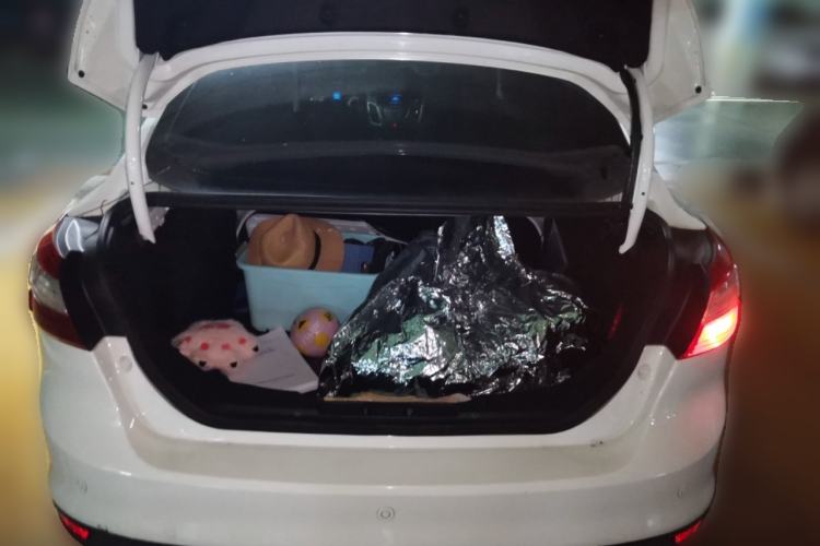 Used Ford Focus 2012 Sedan 1.6L Automatic Fashion Edition Trunk
