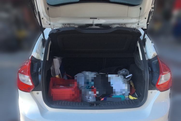 Used Ford Focus 2012 Hatchback 1.6L Automatic Fashion Edition Trunk