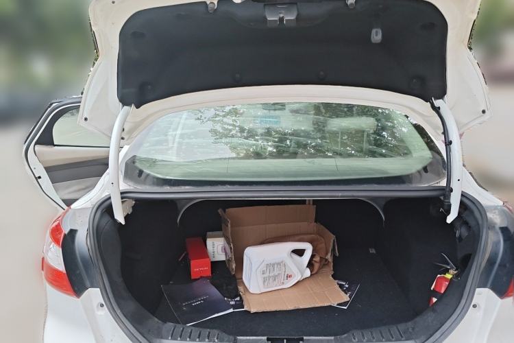 Used Ford Focus 2012 Sedan 1.6L Automatic Comfort Model Trunk