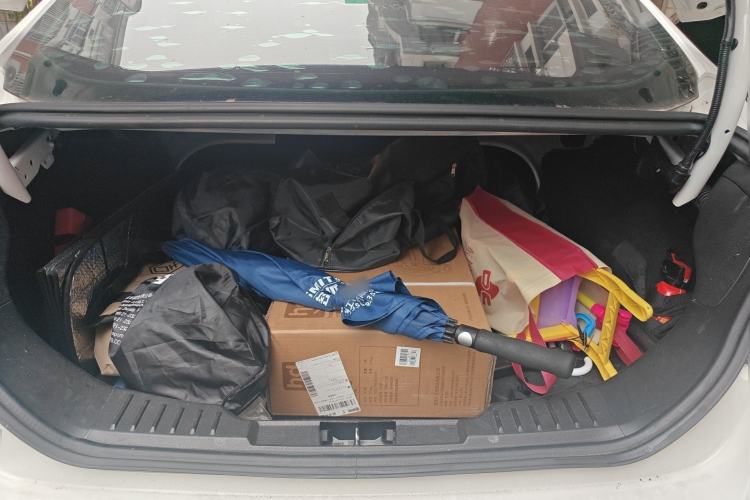 Used Ford Focus 2012 Sedan 1.6L Automatic Fashion Edition Trunk