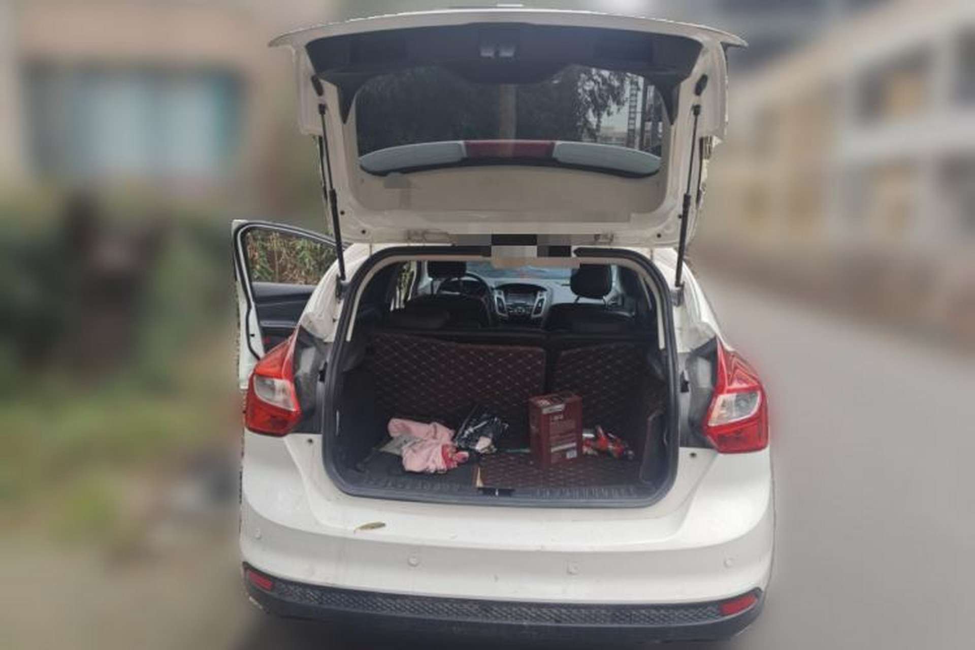 Used Ford Focus 2012 Hatchback 1.6L Automatic Comfort Model Trunk