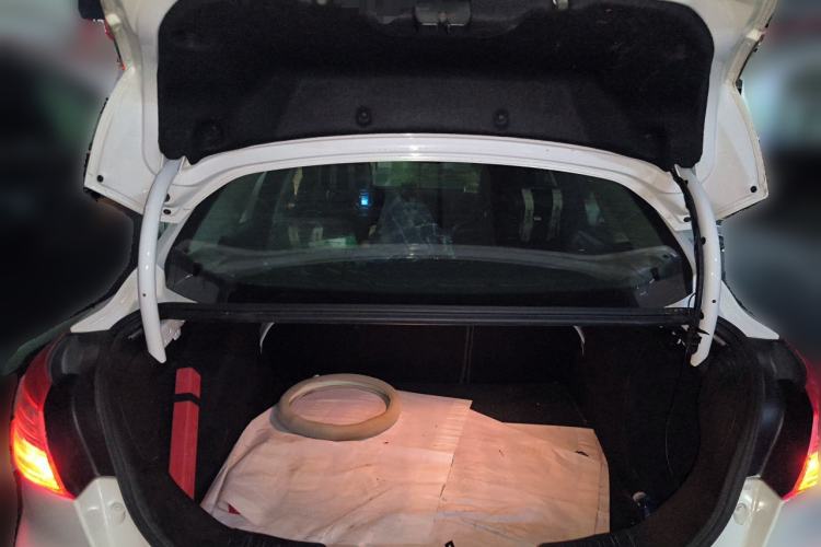 Used Ford Focus 2012 Sedan 1.6L Manual Fashion Edition Trunk