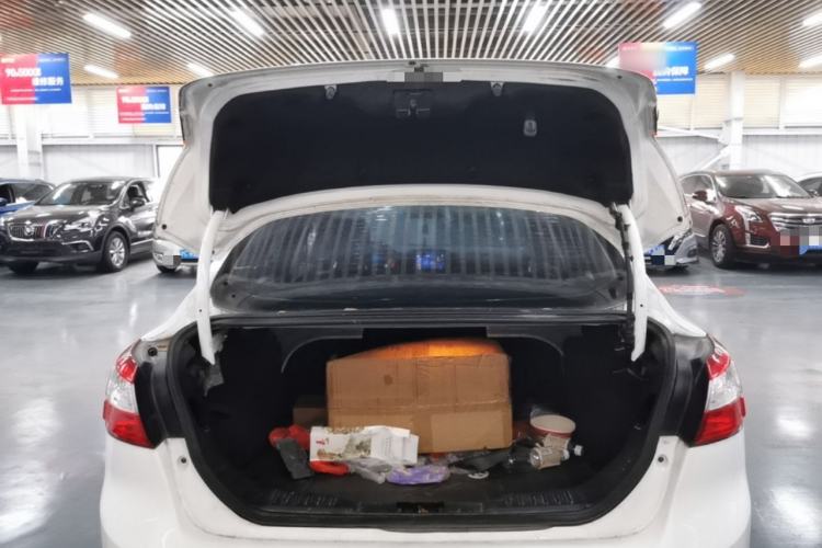 Used Ford Focus 2012 Sedan 1.6L Automatic Fashion Edition Trunk