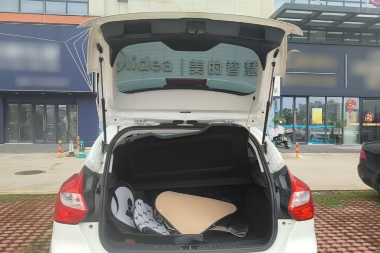 Used Ford Focus 2012 Hatchback 1.6L Automatic Comfort Model Trunk