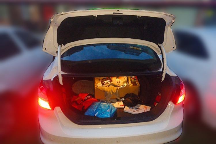 Used Ford Focus 2012 Sedan 1.6L Manual Fashion Edition Trunk