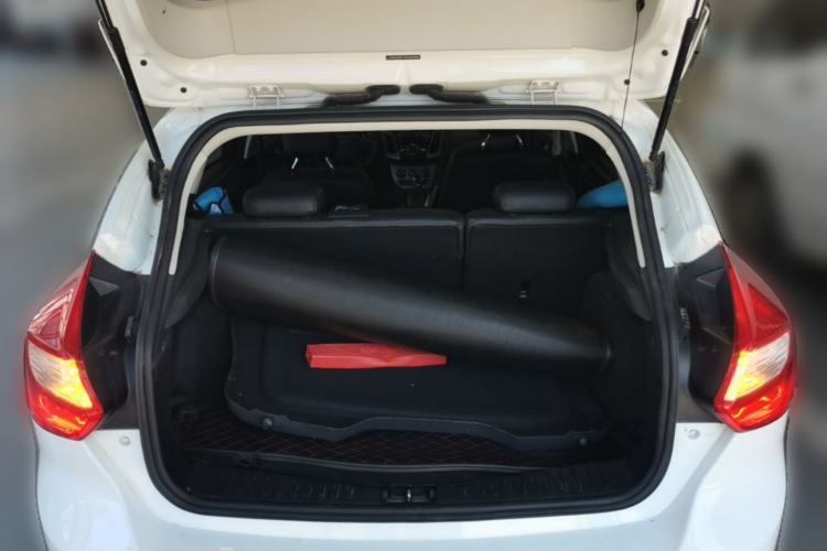 Used Ford Focus 2012 Hatchback 1.6L Automatic Comfort Model Trunk