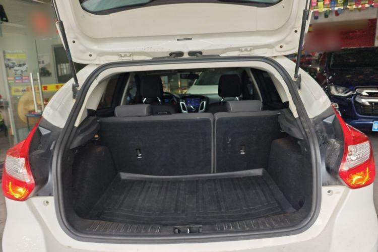Used Ford Focus 2012 Hatchback 1.6L Automatic Comfort Model Trunk