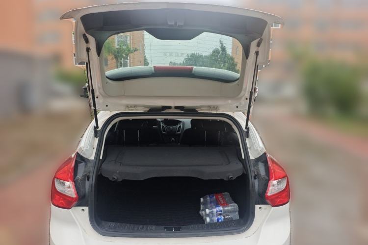 Used Ford Focus 2012 Hatchback 1.6L Automatic Comfort Model Trunk