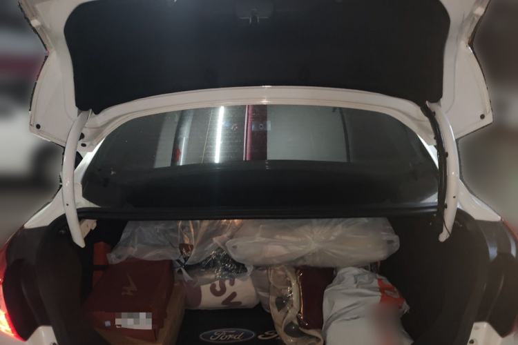 Used Ford Focus 2012 Sedan 1.6L Automatic Fashion Edition Trunk
