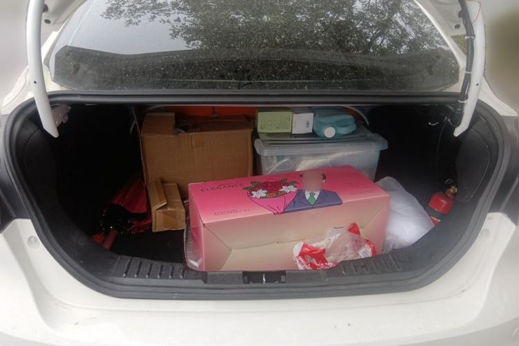 Used Ford Focus 2012 Sedan 1.6L Automatic Fashion Edition Trunk