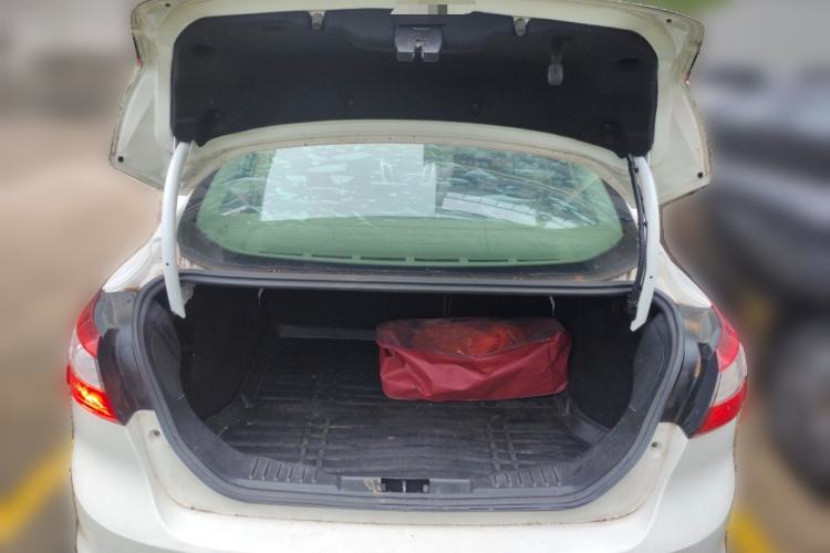 Used Ford Focus 2012 Sedan 1.6L Automatic Comfort Model Trunk