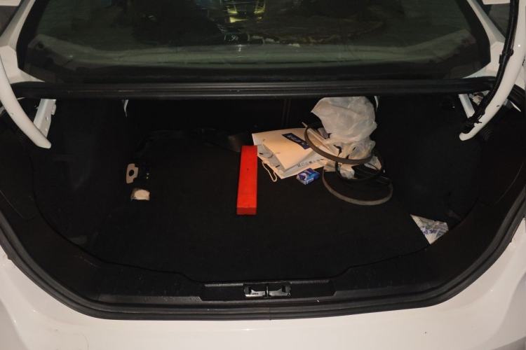 Used Ford Focus 2012 Sedan 1.6L Automatic Fashion Edition Trunk