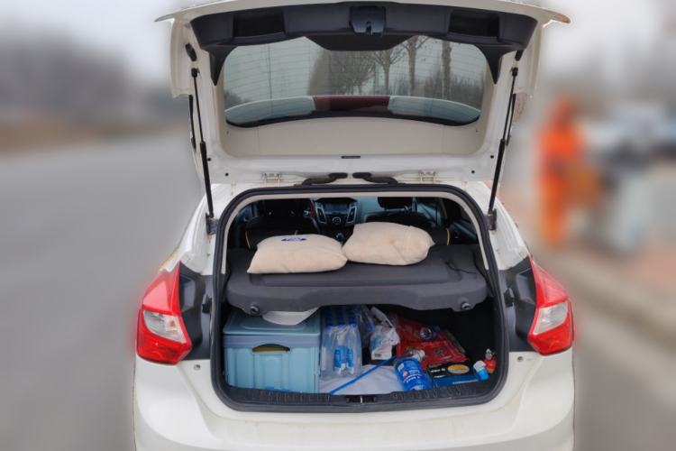 Used Ford Focus 2012 Hatchback 1.6L Automatic Comfort Model Trunk