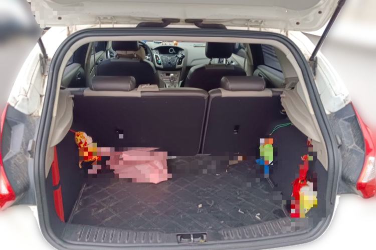 Used Ford Focus 2012 Hatchback 1.6L Automatic Fashion Edition Trunk