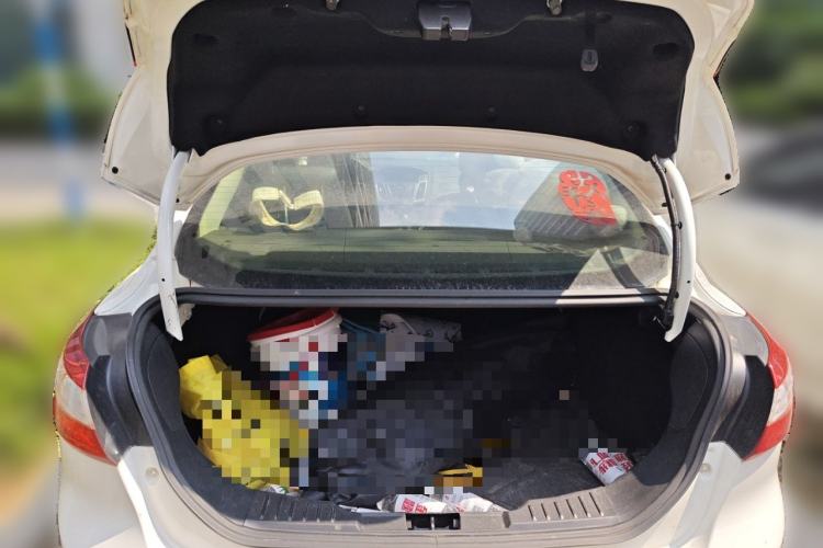Used Ford Focus 2012 Sedan 1.6L Automatic Fashion Edition Trunk