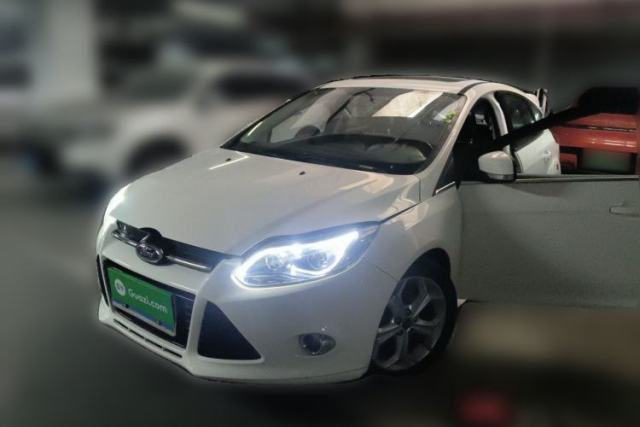 Used Ford Focus 2012 Hatchback 2.0L Automatic Luxury Sport Model