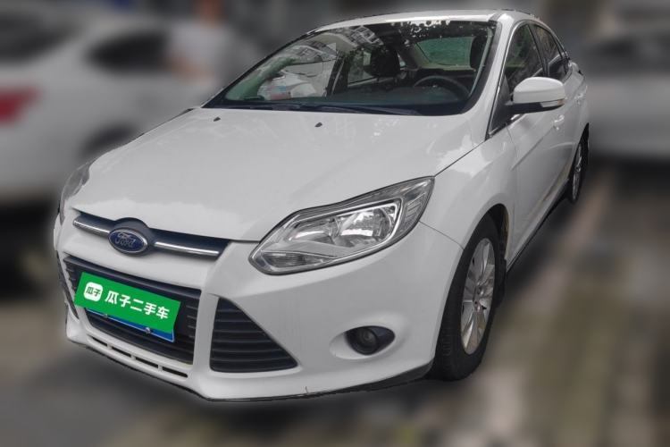 Used Ford Focus 2012 Sedan 1.6L Manual Comfort Model Guazi used car, China used car export, Used car for sale, Used cars, Cheapest cars for sale
