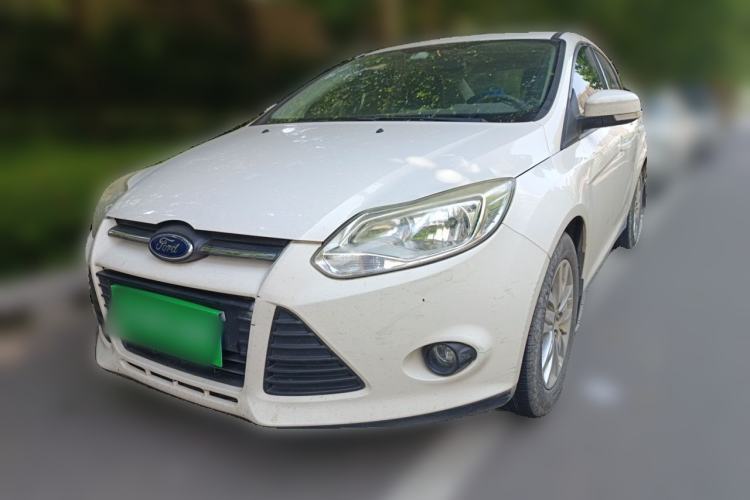 Used Ford Focus 2012 Sedan 1.6L Manual Comfort Model Guazi used car, China used car export, Used car for sale, Used  cars, Cheapest cars for sale