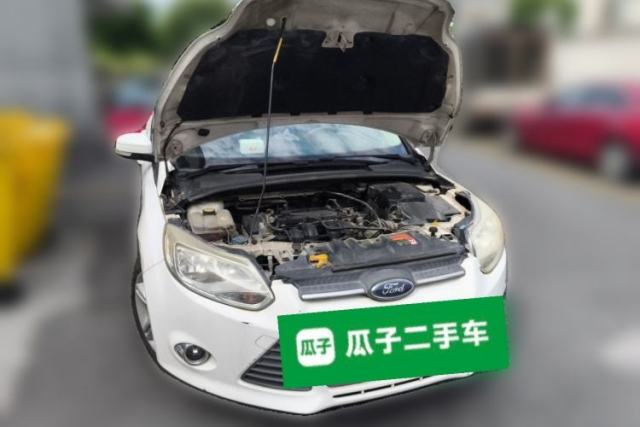Used Ford Focus 2012 Sedan 1.6L Automatic Fashion Edition