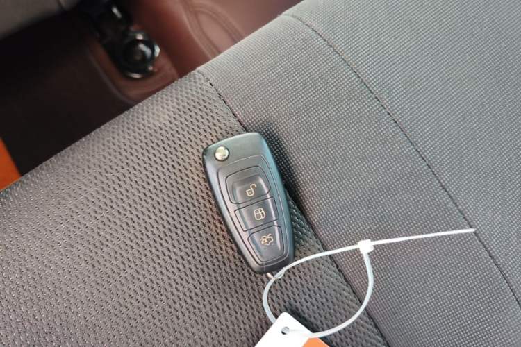 Used Ford Focus 2012 Sedan 1.6L Manual Comfort Model Vehicle Key