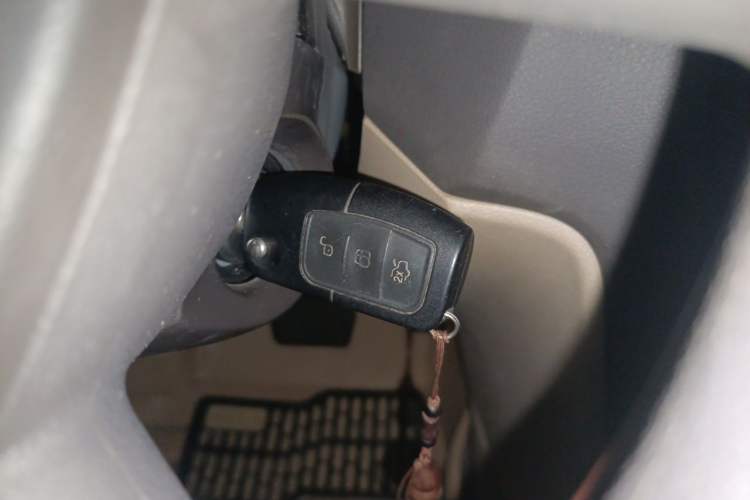Used Ford Focus 2012 Hatchback Classic 1.8L Automatic Fashion Edition Vehicle Key