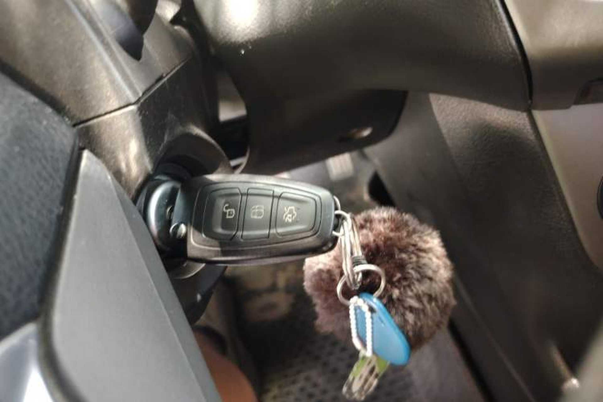 Used Ford Focus 2012 Sedan 1.6L Manual Fashion Edition Vehicle Key