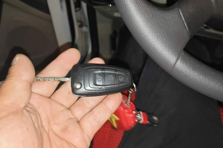 Used Ford Focus 2012 Sedan 1.6L Automatic Comfort Model Vehicle Key