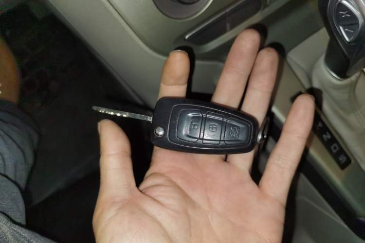 Used Ford Focus 2012 Sedan 1.6L Automatic Comfort Model Vehicle Key
