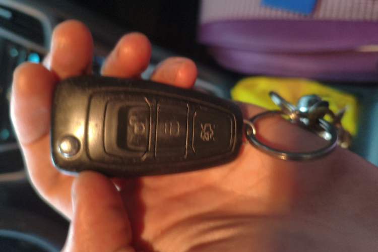 Used Ford Focus 2012 Hatchback 1.6L Manual Comfort Model Vehicle Key